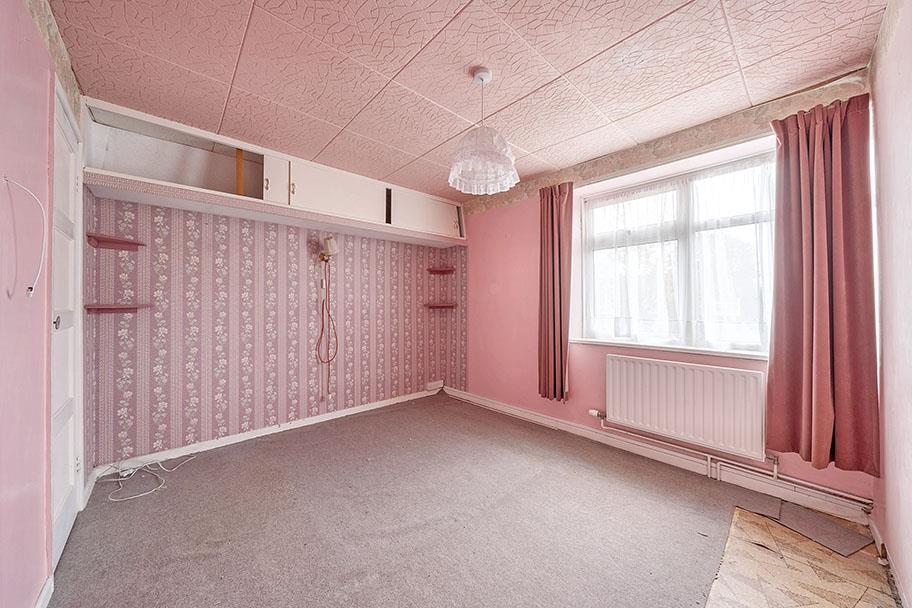 56, Woodland Avenue, BURGESS HILL, West Sussex, RH15 0PE