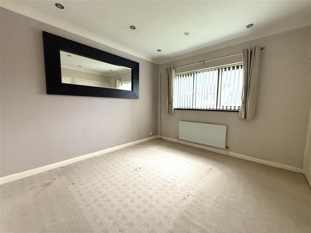 40, Elcroft Gardens, SHEFFIELD, South Yorkshire, S20 1GY
