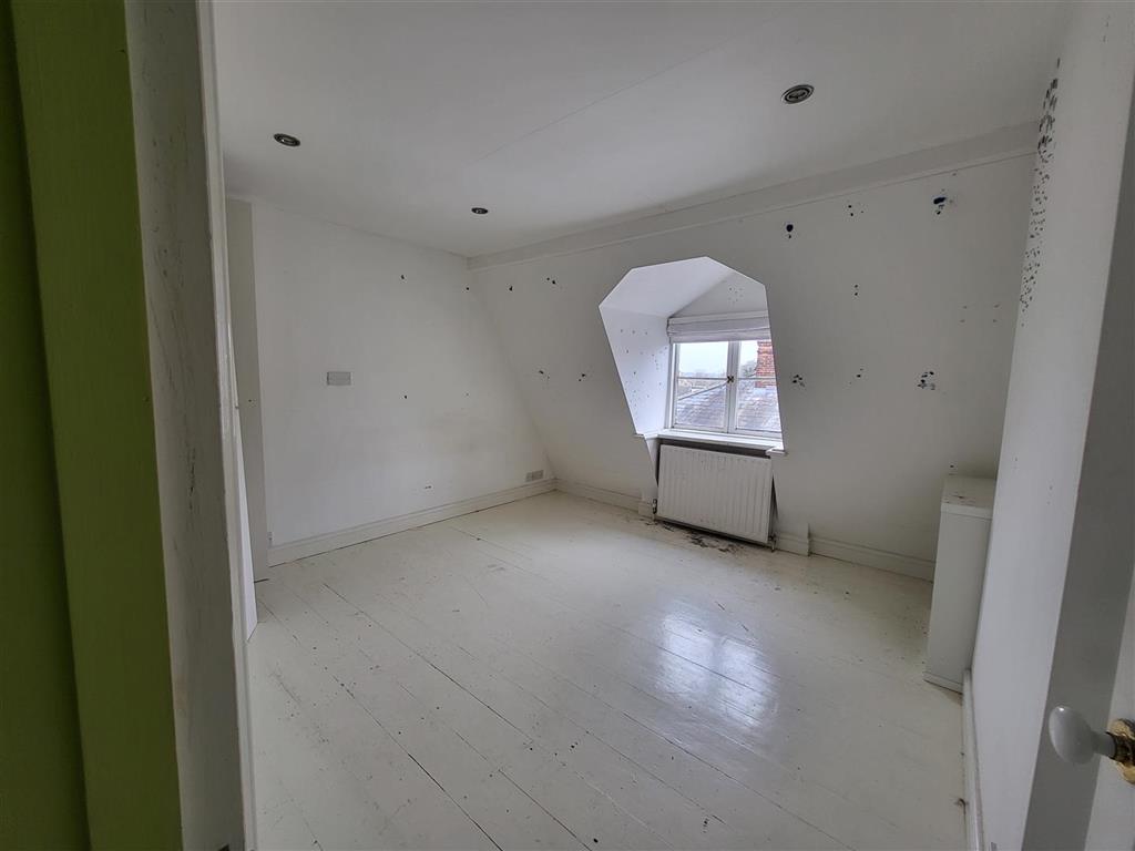 31, Alexandra Road, COLCHESTER, Essex, CO3 3DF