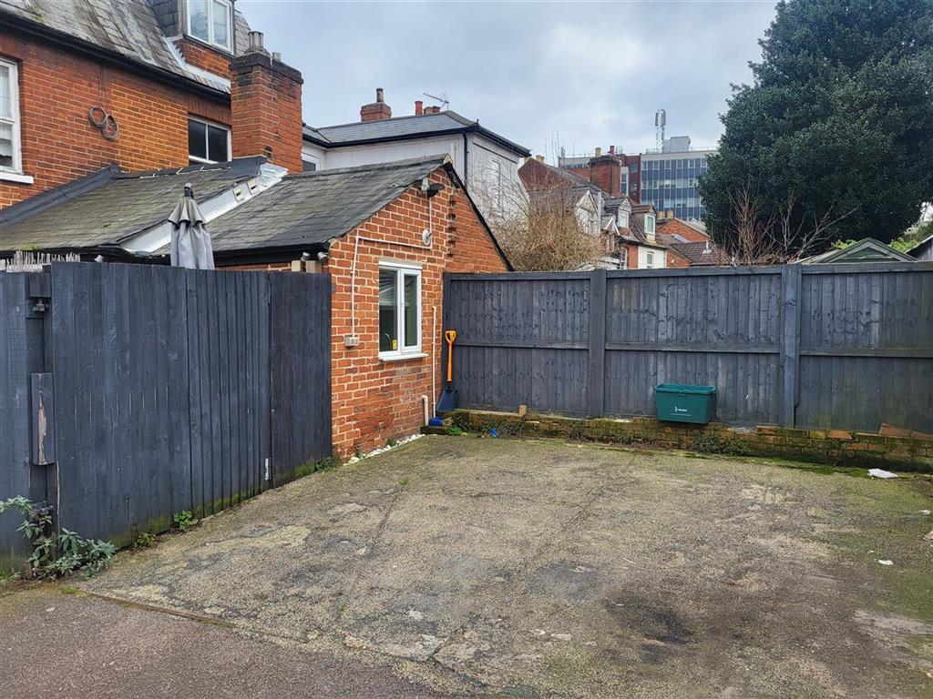 31, Alexandra Road, COLCHESTER, Essex, CO3 3DF