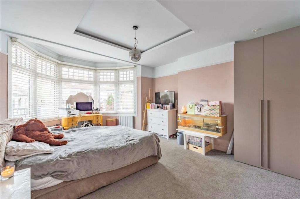 36, Ailsa Road, WESTCLIFF-ON-SEA, Essex, SS0 8BL