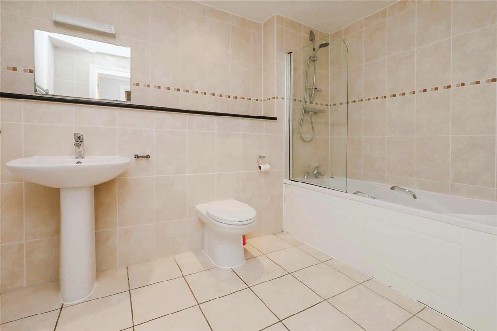 12 Chapelfield Gardens, Coburg Street, NORWICH, Norfolk, NR1 3BF