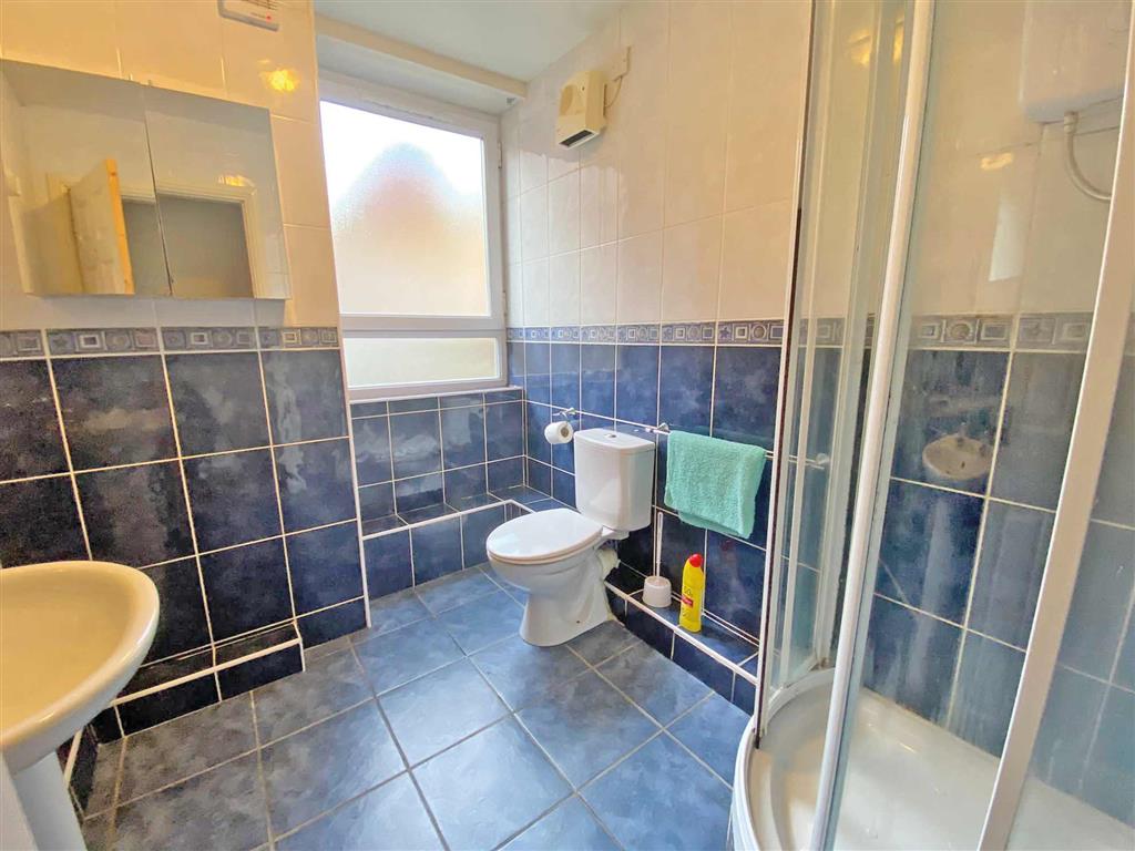 Apartment 4, The New Alexandra Court, Woodborough Road, NOTTINGHAM, Nottinghamshire, NG3 4LN