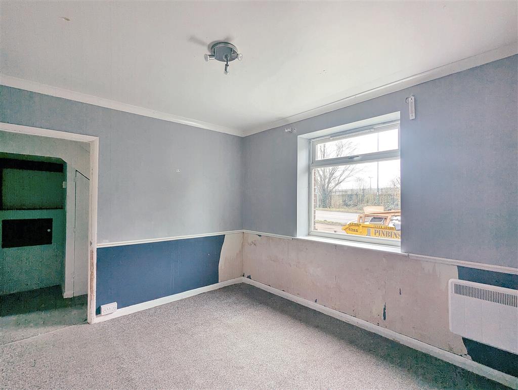 2 Upper Ruxley Cottages, Maidstone Road, SIDCUP, Kent, DA14 5AP