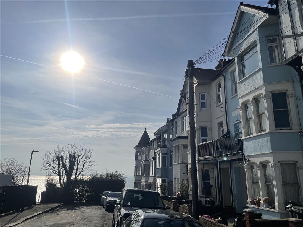 Flat 3, 9, San Remo Parade, WESTCLIFF-ON-SEA, Essex, SS0 7RD