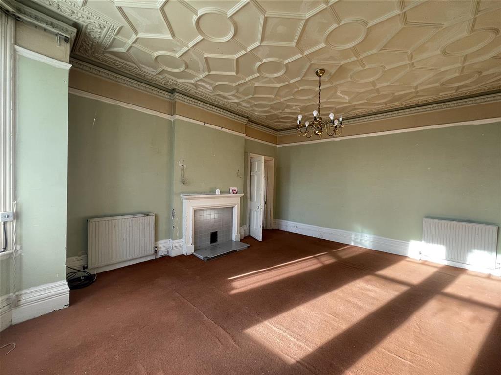 Flat 3, 32, St. Johns Road, EASTBOURNE, East Sussex, BN20 7JB