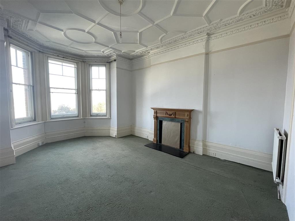 Flat 3, 32, St. Johns Road, EASTBOURNE, East Sussex, BN20 7JB
