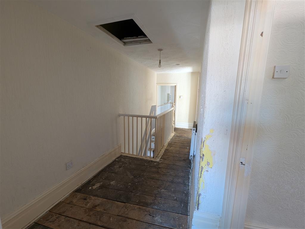 1, Douglas Road, WIGAN, Lancashire, WN1 1XT
