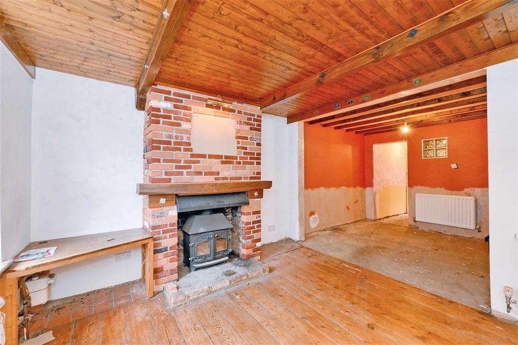 13, Rose Lane, BIGGLESWADE, Bedfordshire, SG18 0JT