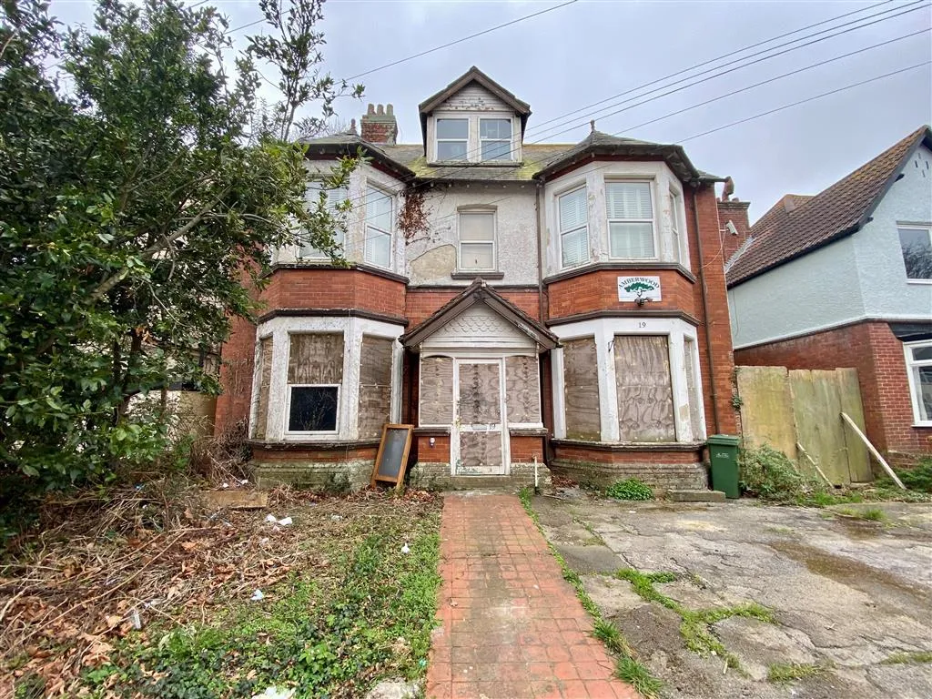 19, Carlton Road South, WEYMOUTH, Dorset, DT4 7PL