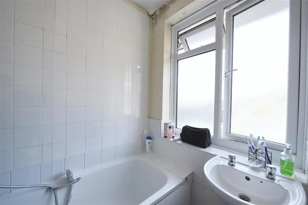 283b, Malden Road, SUTTON, Surrey, SM3 8ET