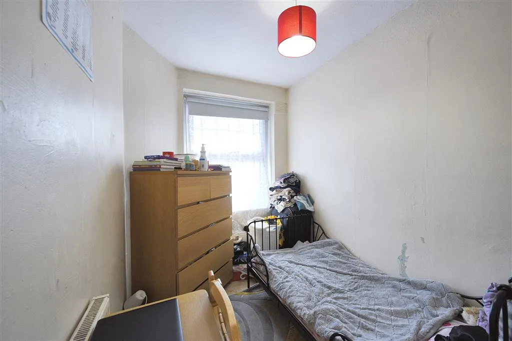 283b, Malden Road, SUTTON, Surrey, SM3 8ET