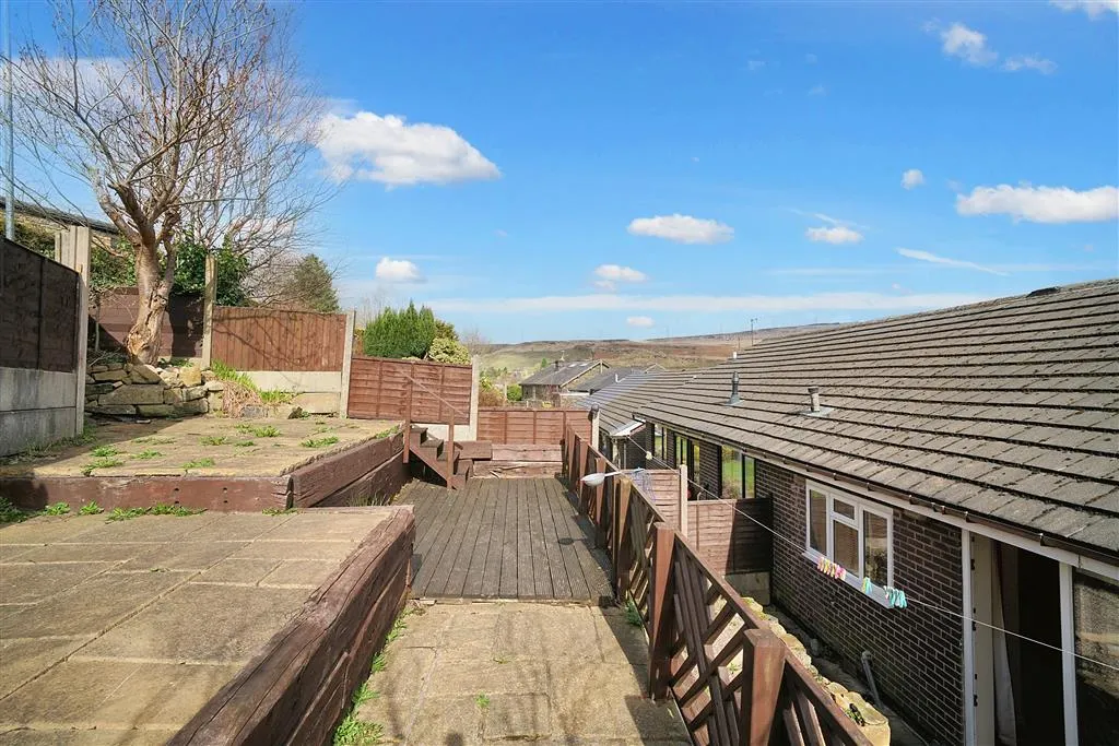 16, Temple Lane, LITTLEBOROUGH, Lancashire, OL15 9QH