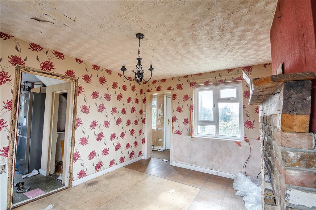 1, Edwards Cottages, WARE, Hertfordshire, SG11 1HS