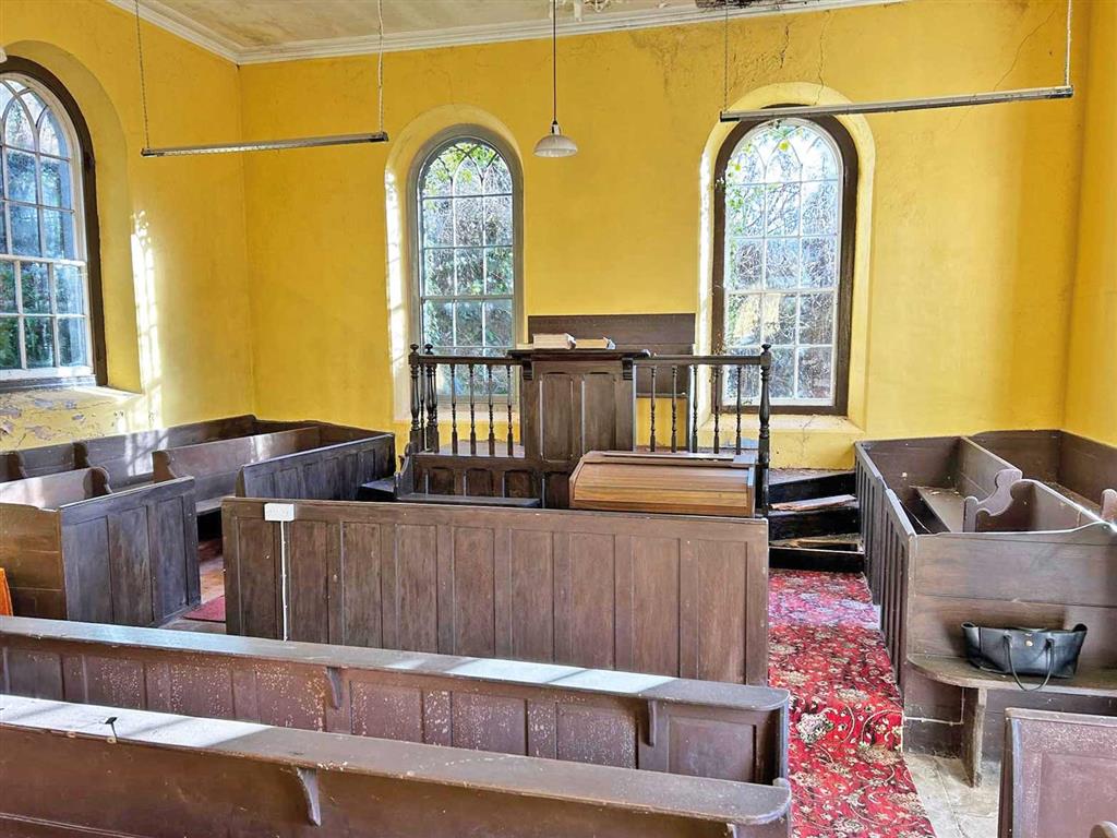 Soar Baptist Chapel, Llanfihangel Nant Bran, BRECON, Powys, LD3 9LT