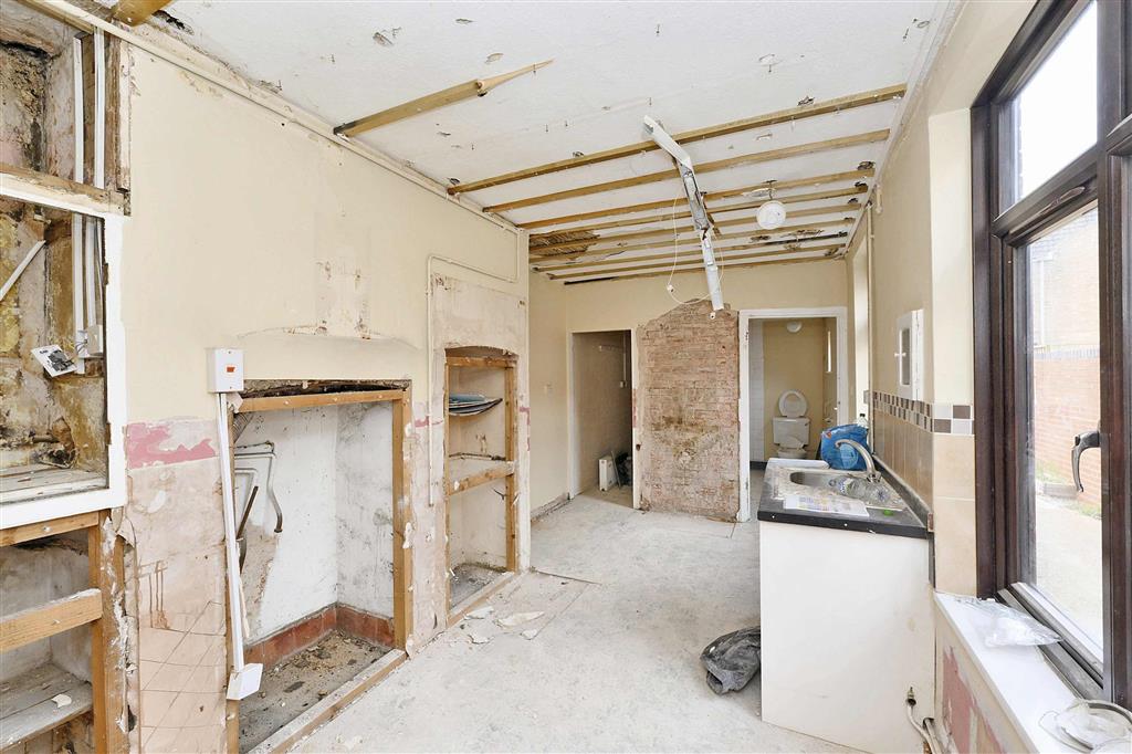 160, Lincoln Road, PETERBOROUGH, Cambridgeshire, PE1 2NR