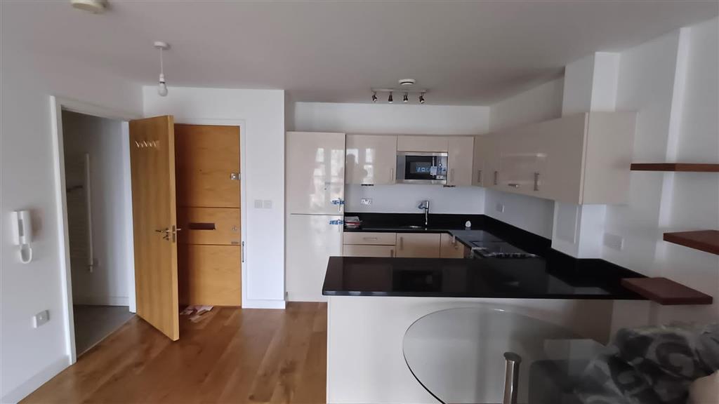 Flat 44, Lexington House, 35, Park Lodge Avenue, WEST DRAYTON, Middlesex, UB7 9FJ