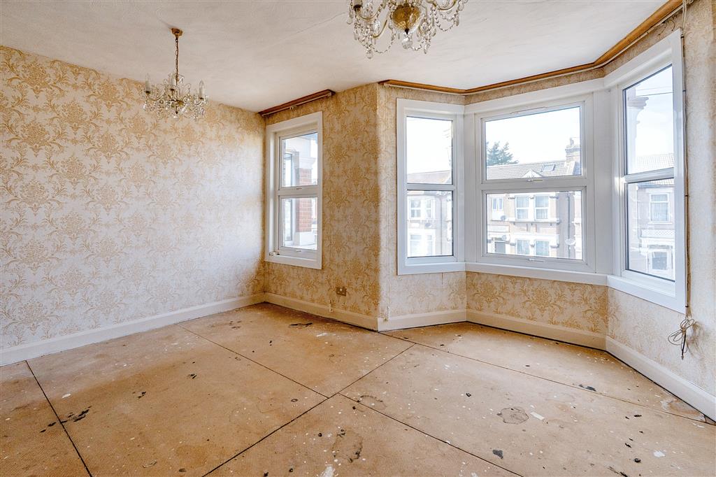 67, Ingleby Road, ILFORD, Essex, IG1 4RX