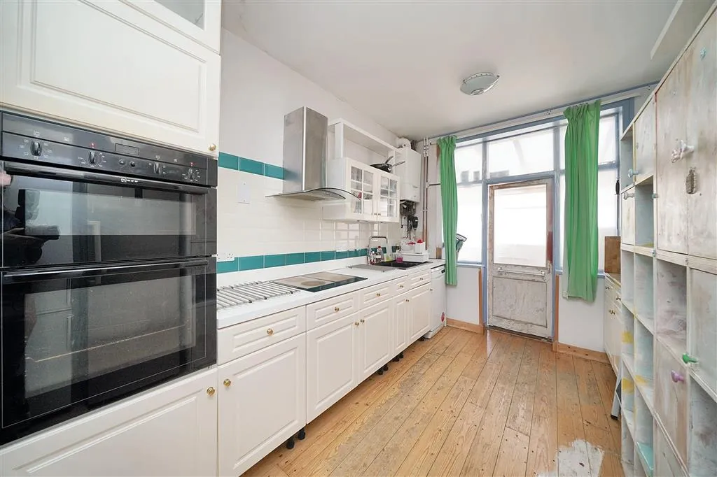 24, Bedhampton Road, PORTSMOUTH, Hampshire, PO2 7JY