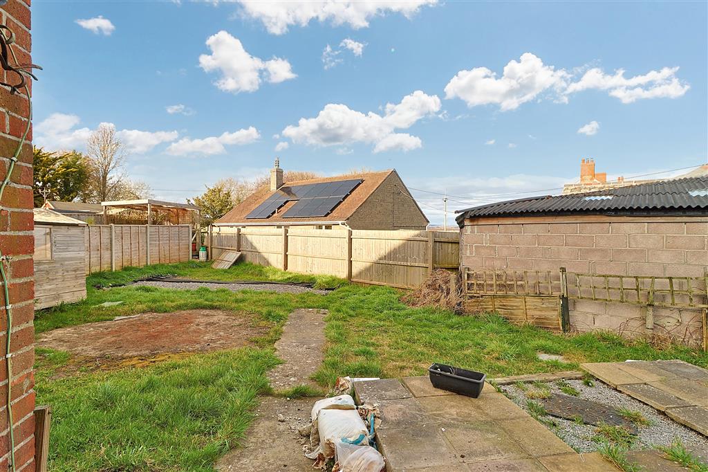4, West Street, TEMPLECOMBE, Somerset, BA8 0LG