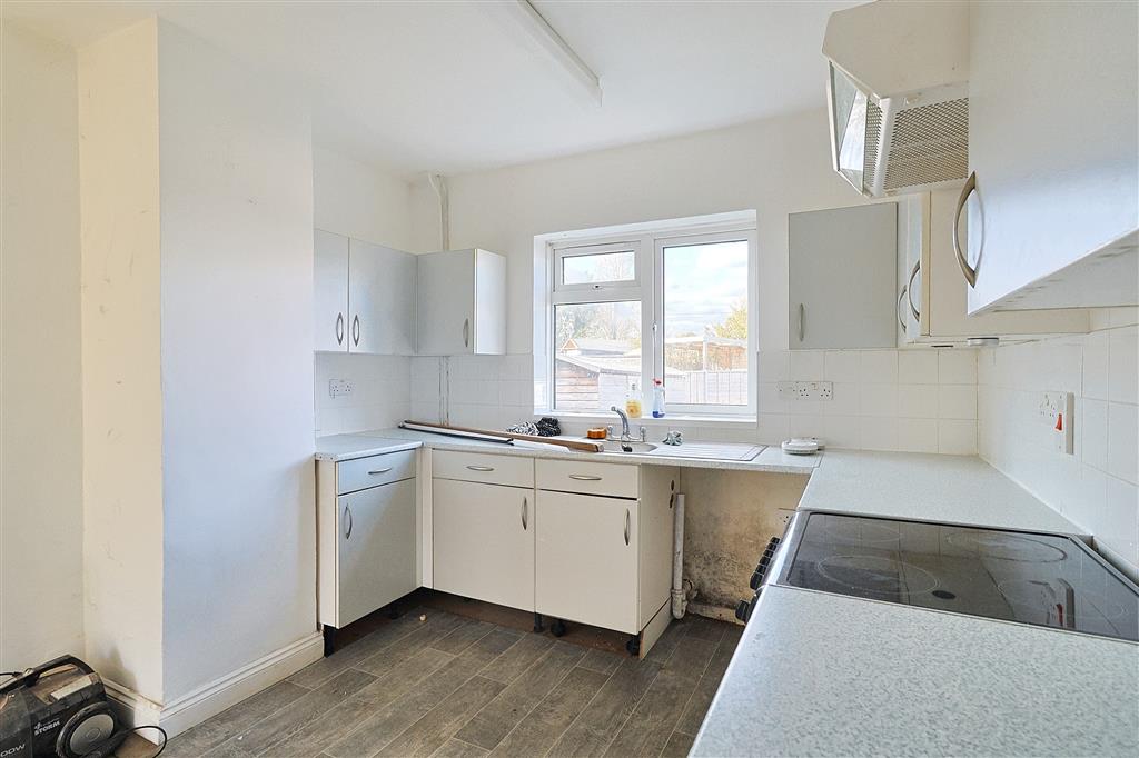 4, West Street, TEMPLECOMBE, Somerset, BA8 0LG