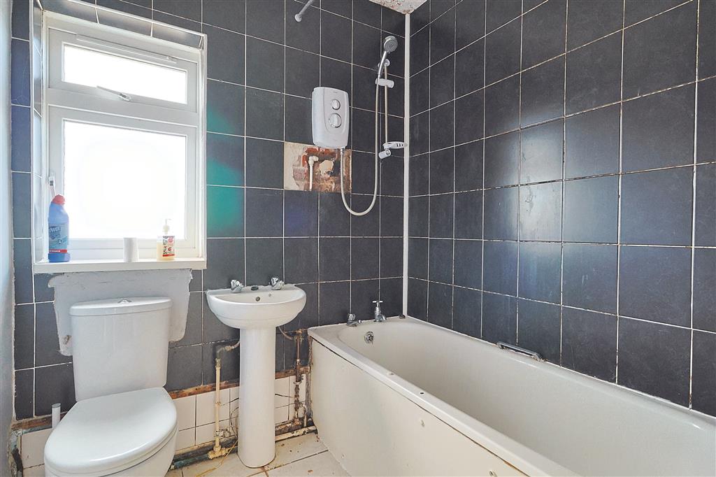 4, West Street, TEMPLECOMBE, Somerset, BA8 0LG