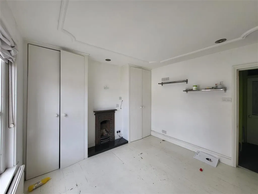 31, Alexandra Road, COLCHESTER, Essex, CO3 3DF