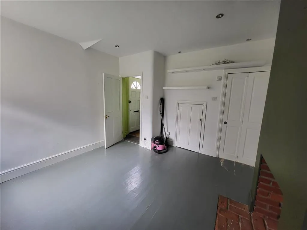 31, Alexandra Road, COLCHESTER, Essex, CO3 3DF