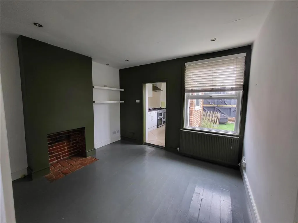 31, Alexandra Road, COLCHESTER, Essex, CO3 3DF