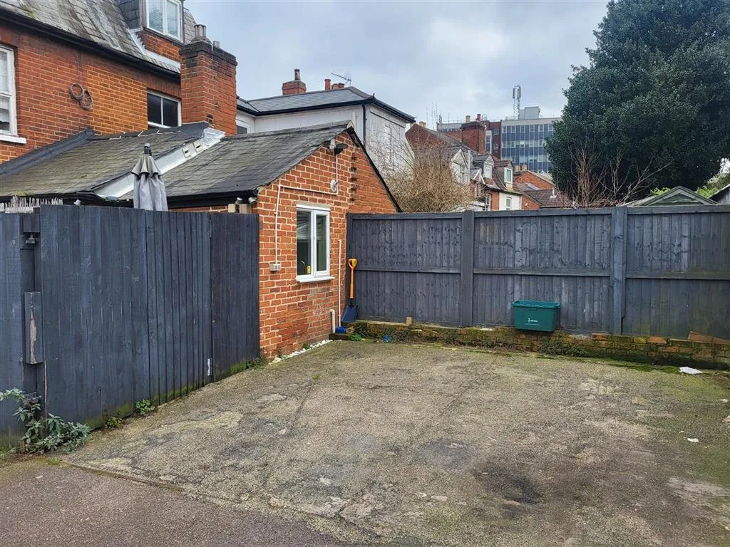 31, Alexandra Road, COLCHESTER, Essex, CO3 3DF