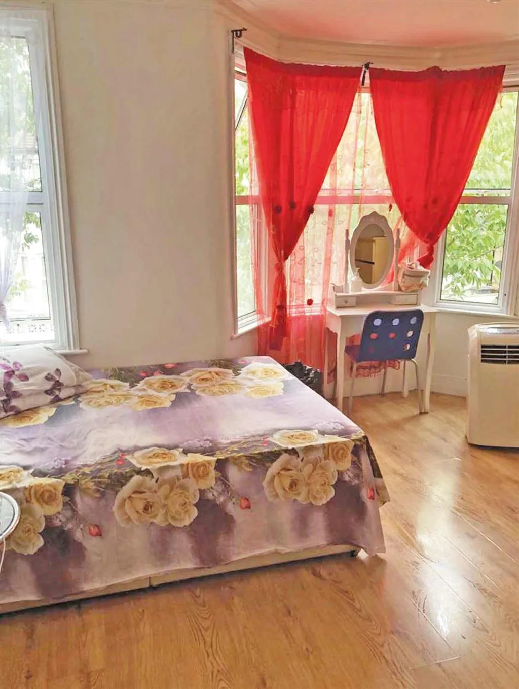 33, Pembar Avenue, Walthamstow, London, E17 6HN