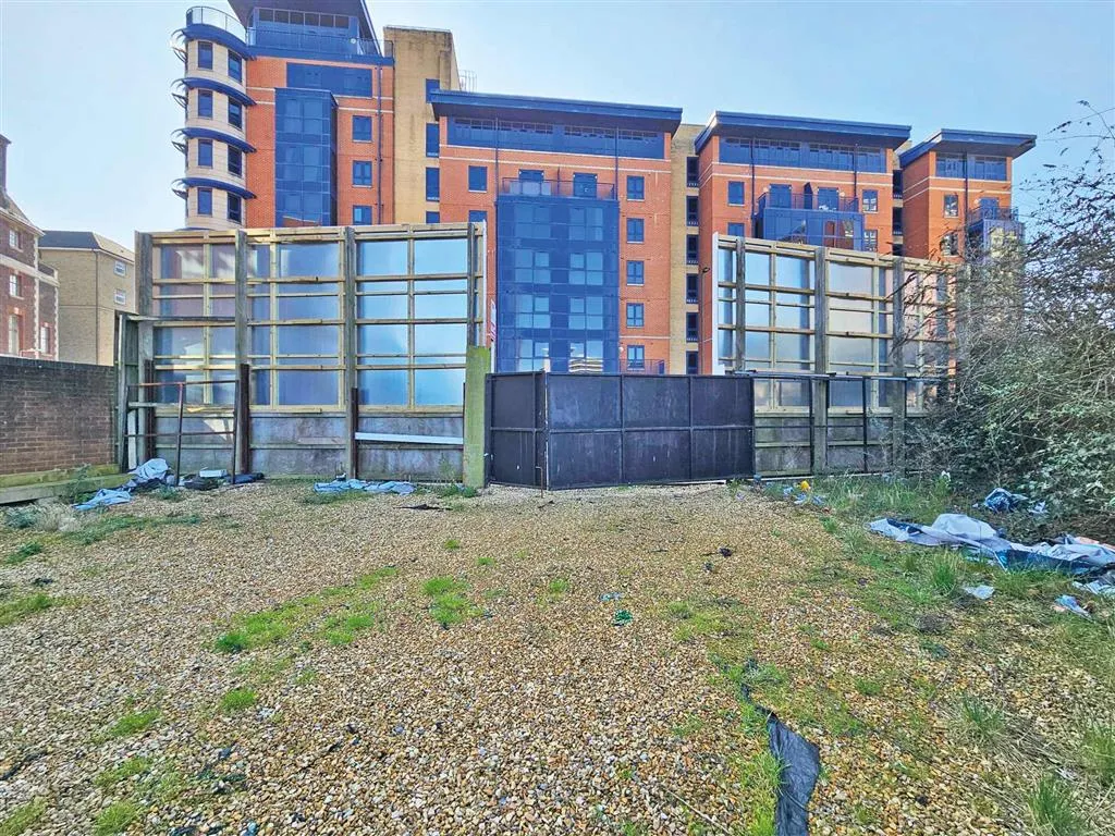 Land at, Canute Road, SOUTHAMPTON, Hampshire, SO14 3FQ