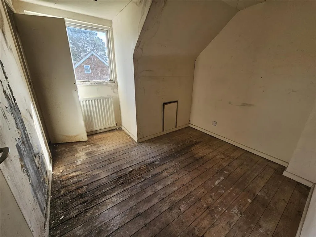 3, Frensham Court, SOUTHAMPTON, Hampshire, SO30 0FE