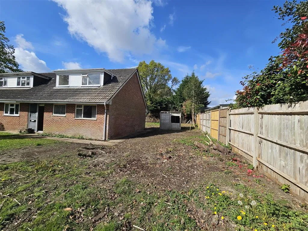 3, Frensham Court, SOUTHAMPTON, Hampshire, SO30 0FE