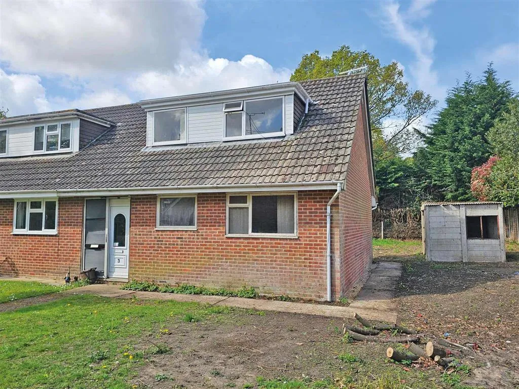 3, Frensham Court, SOUTHAMPTON, Hampshire, SO30 0FE