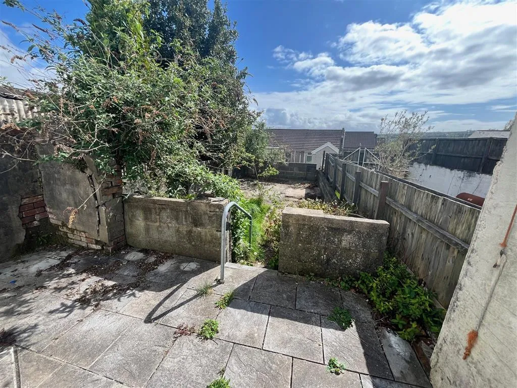 48, Market Street, SWANSEA, West Glamorgan, SA6 8DA