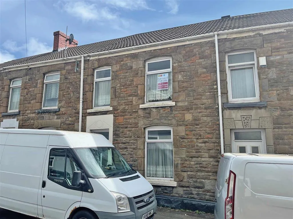 48, Market Street, SWANSEA, West Glamorgan, SA6 8DA