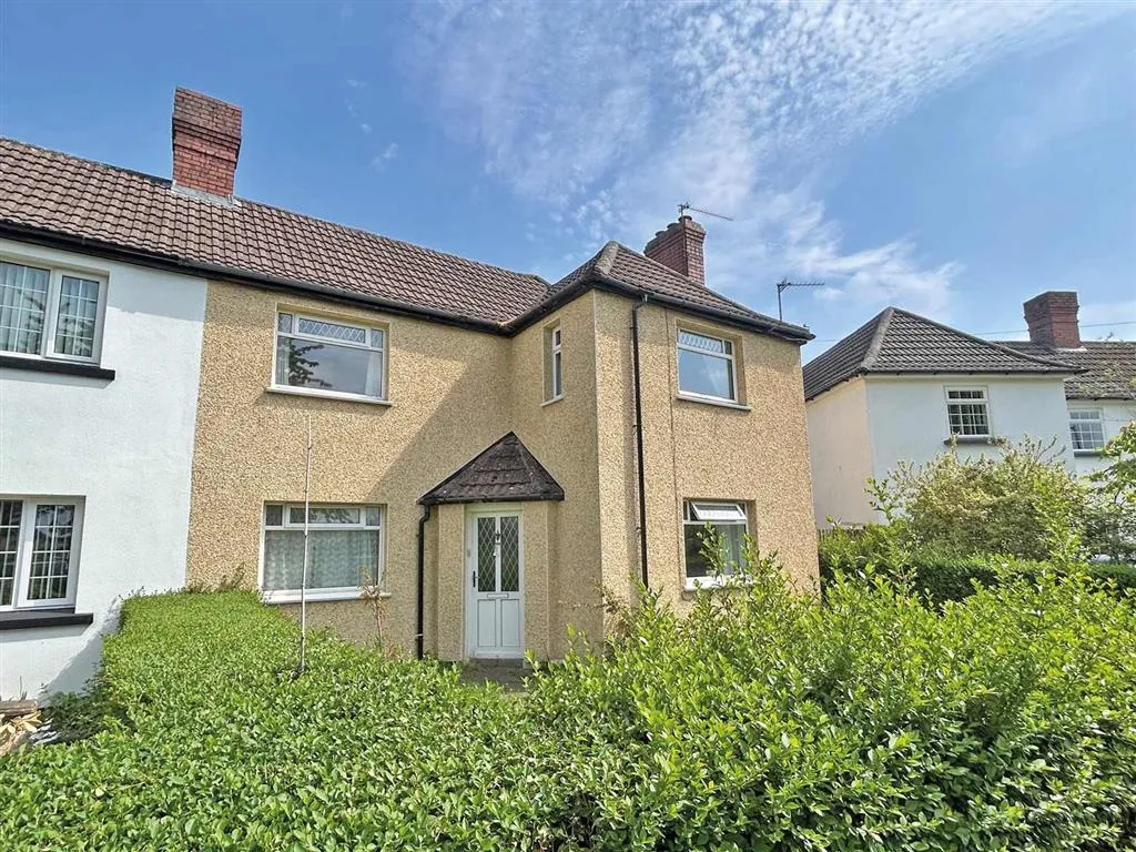 17, Camp Road, CHEPSTOW, Gwent, NP16 5QT