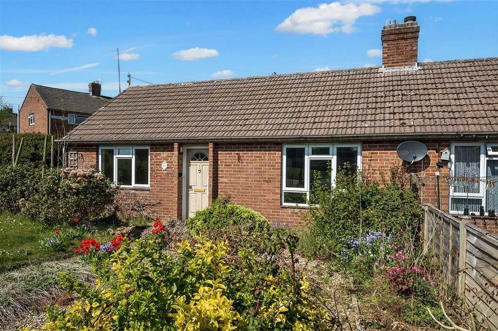 24, Langmead Road, CREWKERNE, Somerset, TA18 8DY