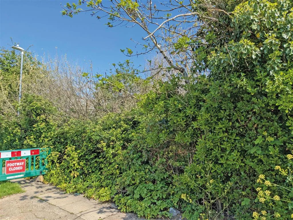 Development Site, r/o 411, Minster Road, SHEERNESS, Kent, ME12 3NS