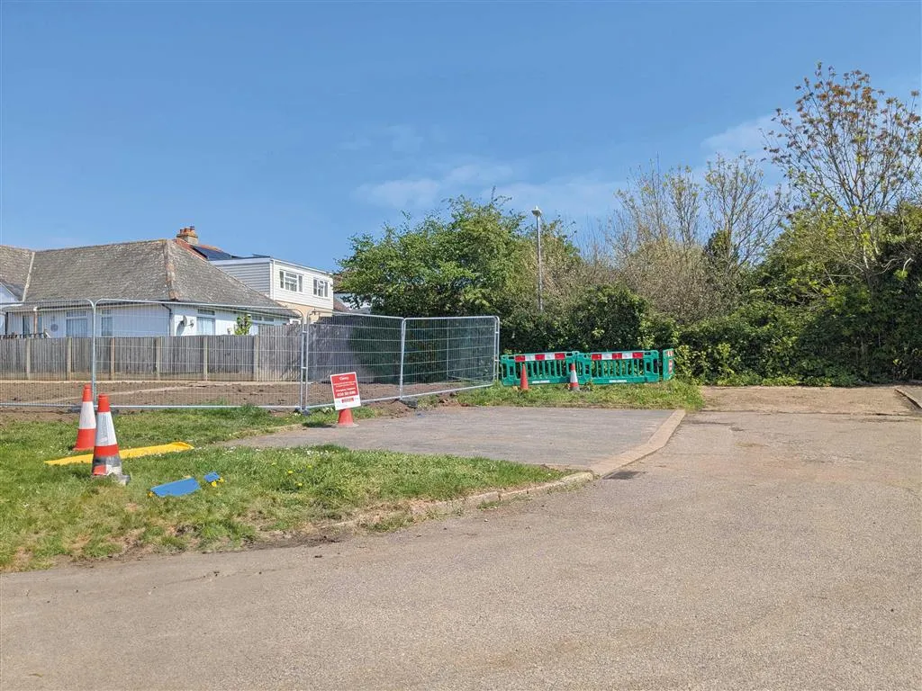 Development Site, r/o 411, Minster Road, SHEERNESS, Kent, ME12 3NS