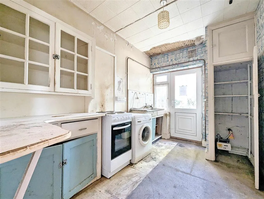 23 St. James's Lodge, 69, Lower Addiscombe Road, CROYDON, Surrey, CR0 6PR