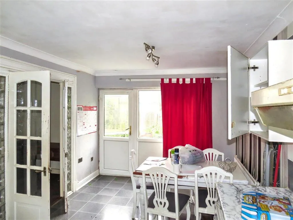 144, Inglewhite, SKELMERSDALE, Lancashire, WN8 6JF