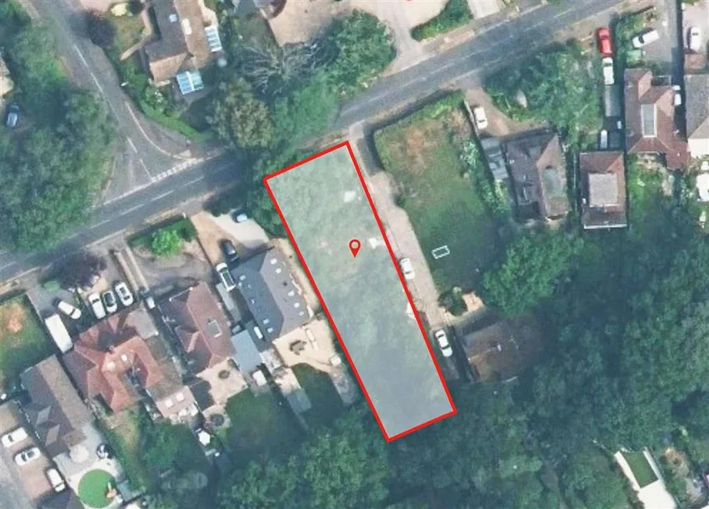Building Plot at, 32, Valley Road, EASTLEIGH, Hampshire, SO53 1GP