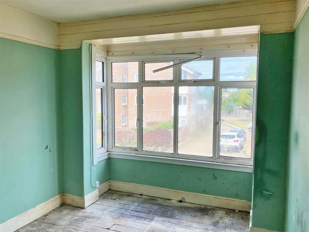 16, Standley Road, WALTON ON THE NAZE, Essex, CO14 8PT