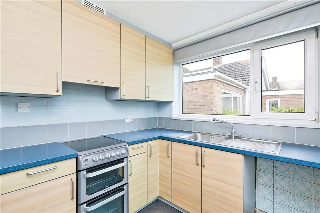 10, Birch Avenue, BELPER, Derbyshire, DE56 2GL