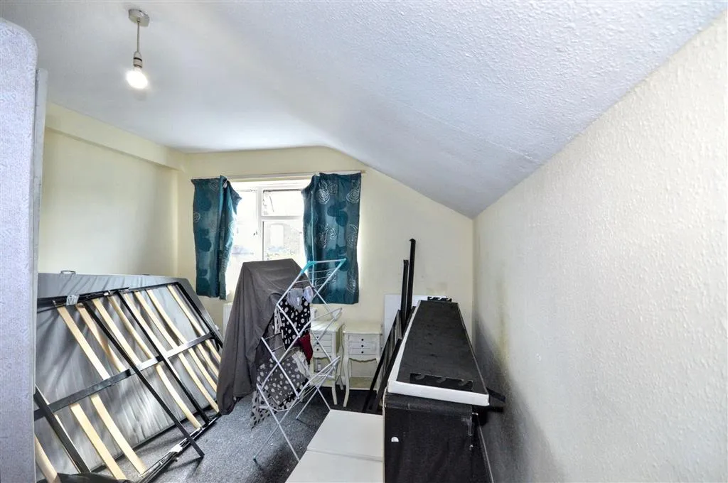 15C, Springwell Avenue, London, NW10 4HN