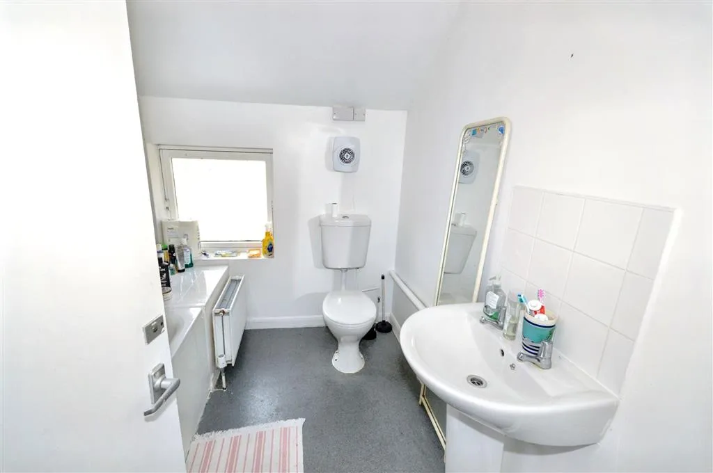 15C, Springwell Avenue, London, NW10 4HN