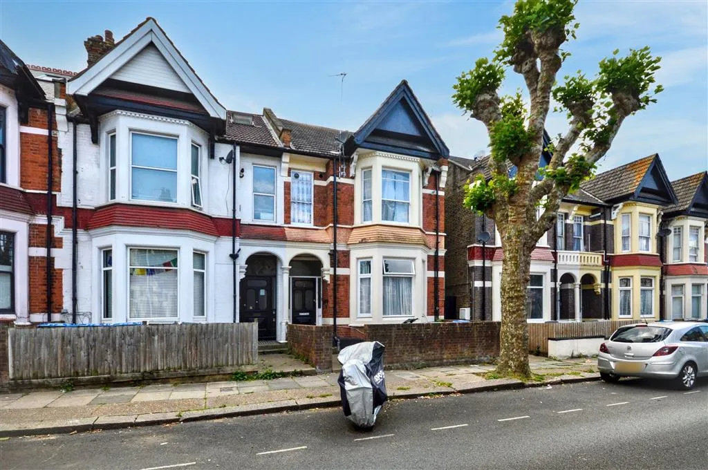 15C, Springwell Avenue, London, NW10 4HN
