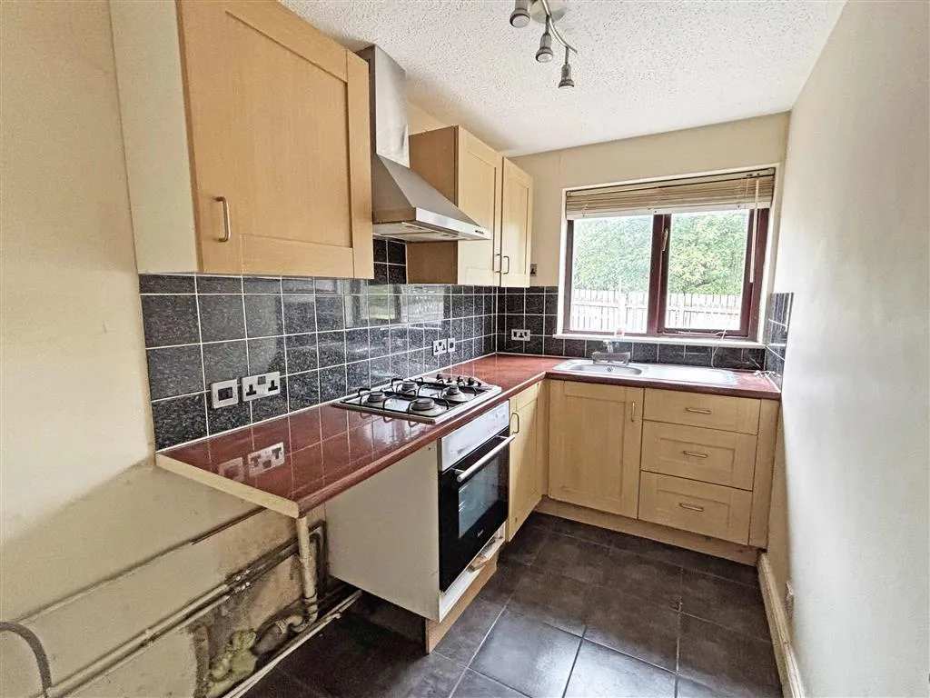 15, Worcester Drive, LEEDS, West Yorkshire, LS10 4SB